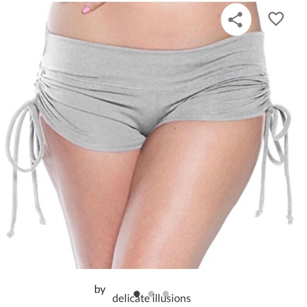 🤍 Delicate Illusions White Shorts 🤍